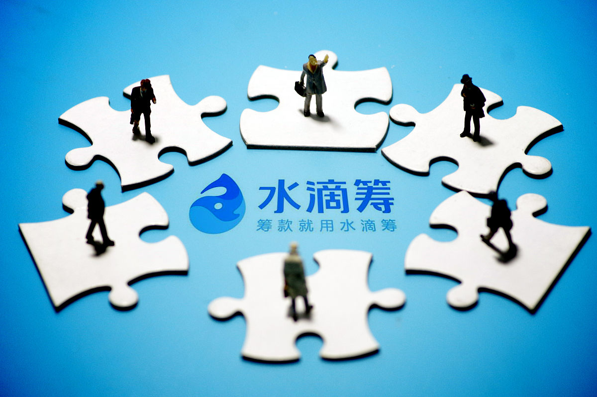 向帕尔默求婚被拒？女友辟谣：为了流量散布谣言令人悲(palmer帕尔默)